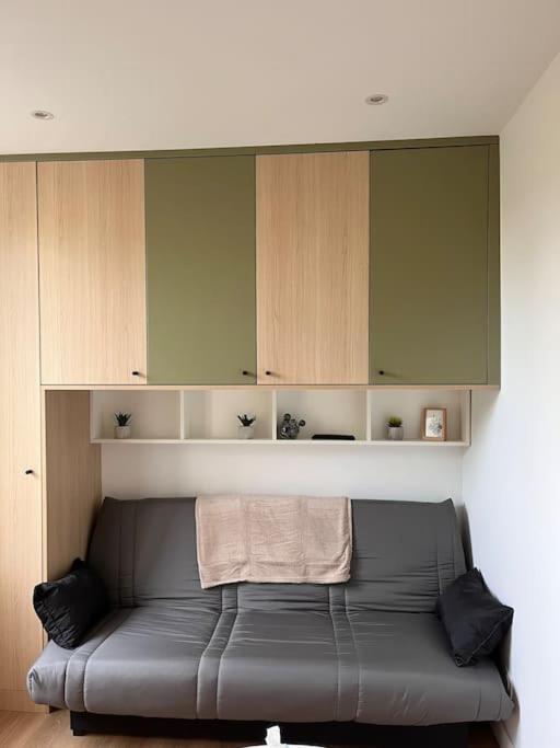 Studio Melun Peaceful Area 5 Min To Train Station Exterior photo